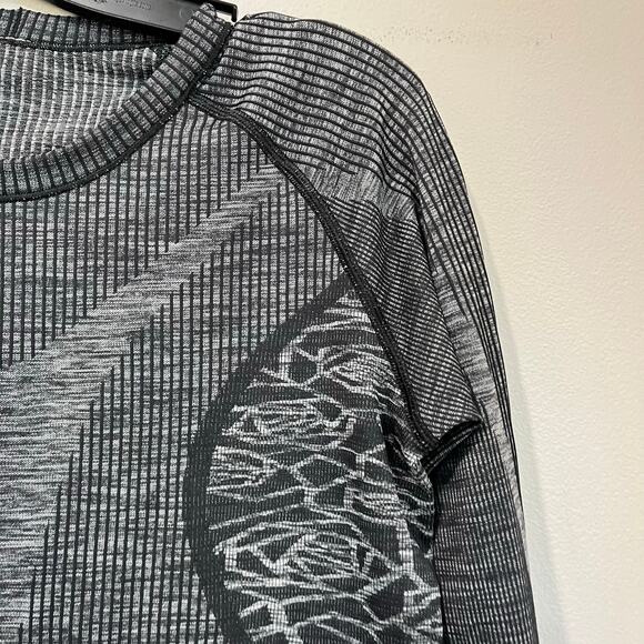 Lululemon Rest Less Pullover Gray Heathered Black Seamless Long Sleeve M/L - Picture 4 of 15